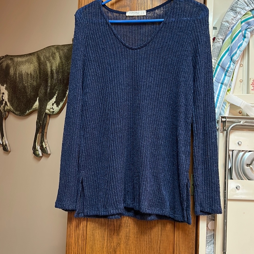 Rokoko navy sweater